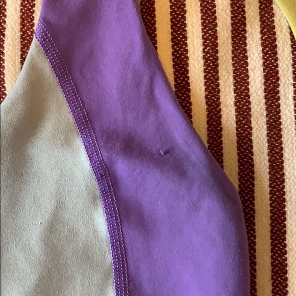 Lululemon Top with Built in Sports Bra - Picture 5 of 8